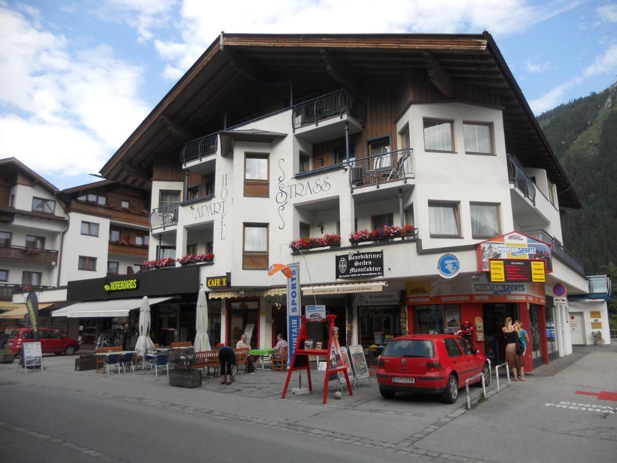Strass- Aparthotel Mayrhofen Exterior photo